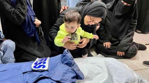 عائلة الصحفي أحمد منصور