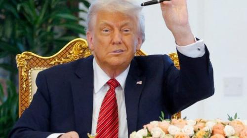 دونالد ترامب.jpeg