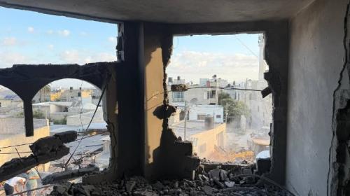 هدم منزل الاسيرين في طواس
