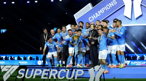 نابولي يتوَّج بطلاً لكأس السوبر الإيطالي