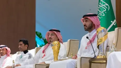 استقالة