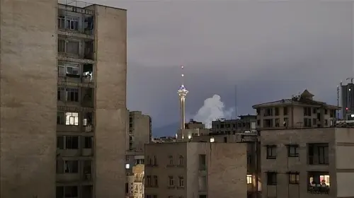 قصف إيران
