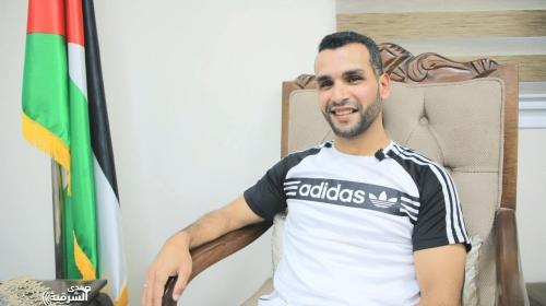 أسير محرر.jpeg