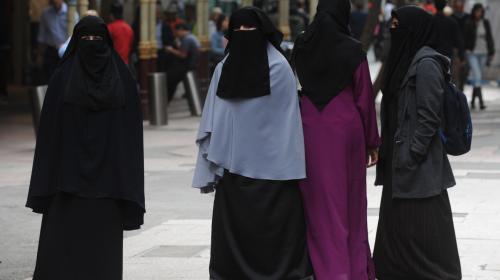 النقاب
