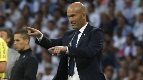 زين الدين زيدان مدرب نادي ريال مدريد الأسباني