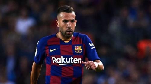 البا لاعب برشلونة