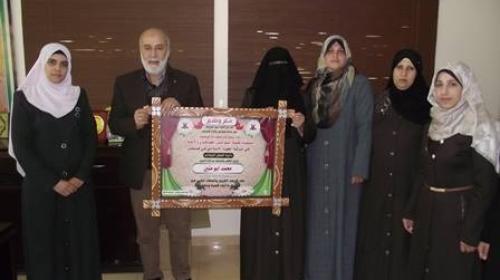 لجنة التواصل النسائي 