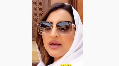الاعلامية سمر المقرن