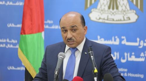 وزير الاشغال العامة والإسكان د. مفيد الحساينة