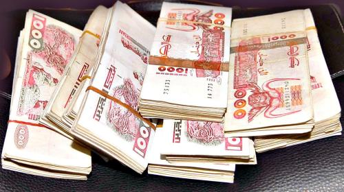 سعر الدولار واليورو والإسترليني في الجزائر اليوم السبت 29 يناير 2022