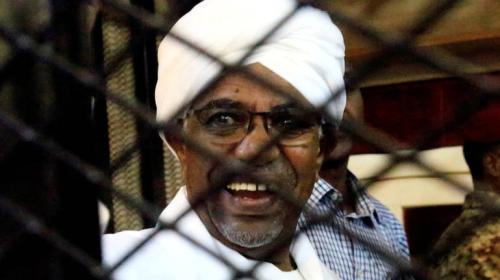 اخبار السودان اليوم البشير كان الوحيد الذي يحمل مفتاح "غرفة الملايين"