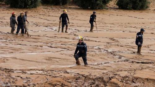 طواقم الدفاع المدني الاردني