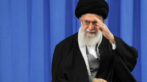 السيد الخامنئي يعين قائدًا جديدًا للبحرية الايرانية