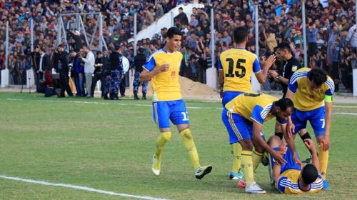 فرحة لاعبي شباب جباليا بالفوز