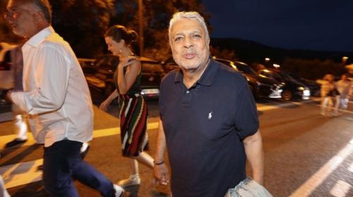مغني معروف بصهيونيته