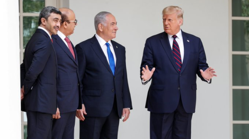 مراسيم التوقيع على اتفاق التطبيع مع اسرائيل