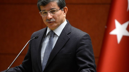 رئيس الحكومة التركية السابق أحمد داود أوغلو