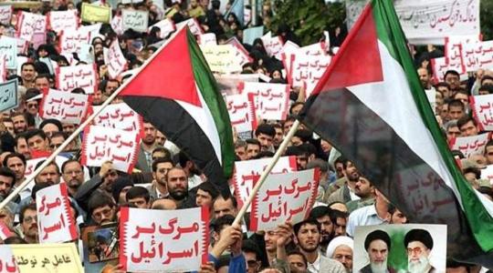 مسيرة في إيران تدعم القدس