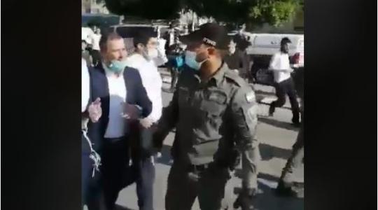 اشتباكات بالأيدي بين شرطة الاحتلال والحريديم في أسدود.JPG