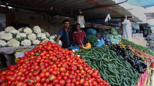 اسعار الخضروات والفواكه واللحوم في غزة اليوم الجمعة 16-4-2021