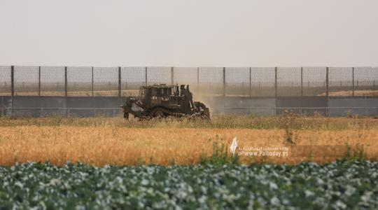 آليات عسكرية "إسرائيلية" تتوغل شرق دير البلح