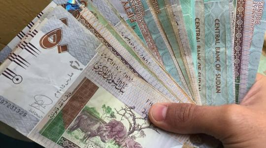 سعر صرف الدولار مقابل الجنيه السوداني اليوم الأحد 4 أبريل 2021