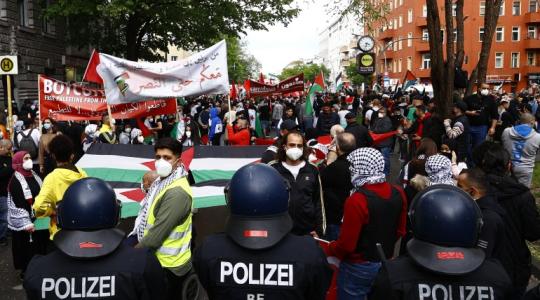 مظاهرة في المانيا لفلسطين.jpg