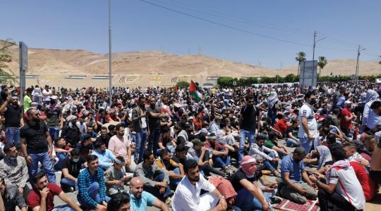 مظاهرة على الحدود بين الاردن وفلسطين المحتلة