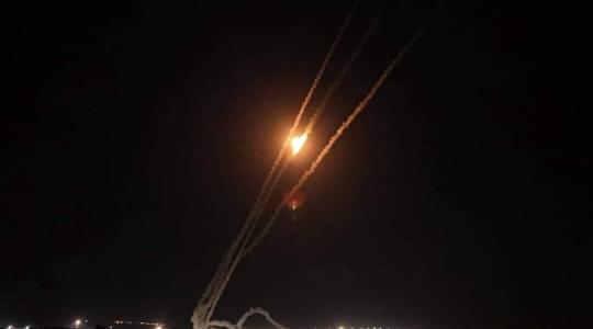 استخبارات الاحتلال تعلق على حادثة إطلاق صواريخ اتجاه الجليل الأعلى الليلة