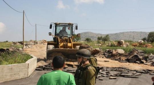 الاحتلال يستولي على جرافة في دوما جنوب نابلس