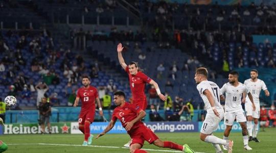 ايطاليا تهزم تركيا في بطولة امم اوروبا 2020.jpg