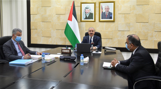 مجلس الوزراء في رام الله يعلن عن تشكيل وأسماء فريق المكلف بإعادة ملف غزة