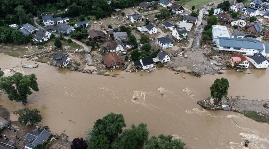 81 حالة وفاة جراء فيضانات عارمة في ألمانيا