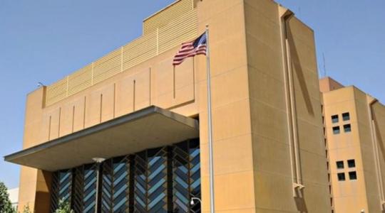 الولايات المتحدة السفارة الأمريكية تنزل العلم الأمريكي عن مبناها في كابل