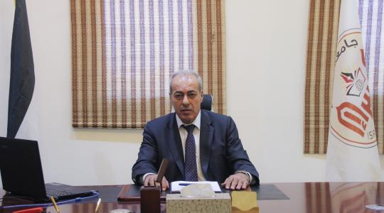 الدكتور عبد الخالق الفرا