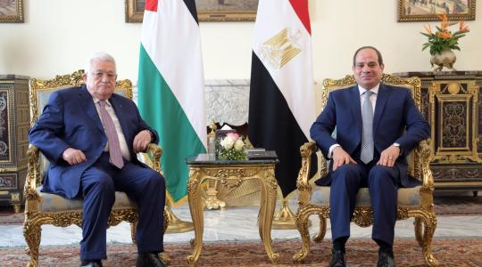 الرئيسان عباس والسيسي.jpg
