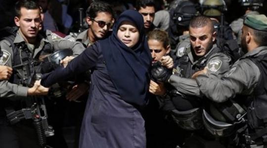 الاحتلال يعتقل فتاة بعد إطلاق النار عليها في القدس