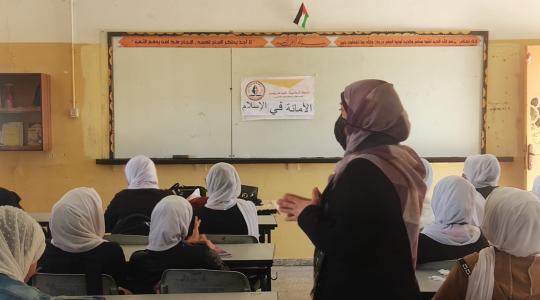 الرابطة الإسلامية تنظم لقاءً دينيا في مدارس خان يونس
