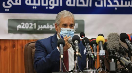 مجدي ضهير مدير عام الرعاية الأولية في وزارة الصحة بغزة (2).JPG