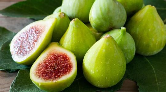 تعرف على فوائد التين الصحية للنساء وقبل النوم .. يحمي من أمراض القلب