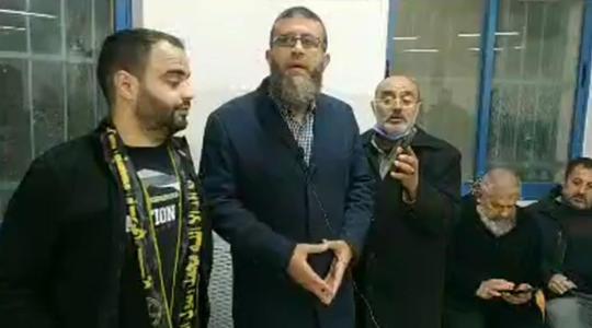 الجهاد يستقبل المحرر سالم ويهنئه بالحرية في نابلس