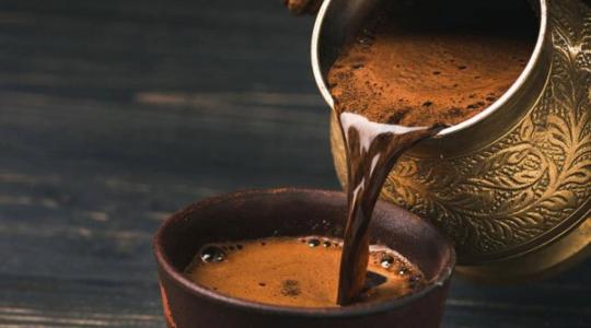 هل القهوة مفيدة لمن يعاني من التهاب الكبد؟