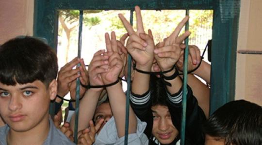 حمدونة: ستون دولة تحظر العقاب البدني للأطفال والاحتلال يمارسه قصداً بهدف التعذيب