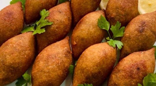 طريقة عمل كبة البرغل والسميد في البيت بدون ماكينة 