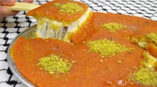 طريقة عمل الكنافة النابلسية على الطريقة الفلسطينية مثل المحلات