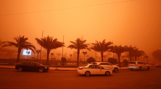 عاصفة رملية تجتاح العراق.jfif