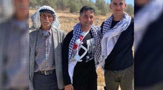المحرر عياض العديلي والد الطالب عدنان العديلي