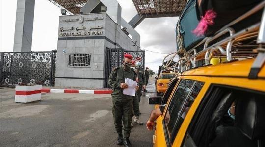 "داخلية غزة" تنشر كشوفات المسافرين ليوم غدٍ الأربعاء