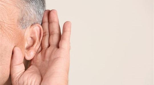 كيف يؤثر السمع
