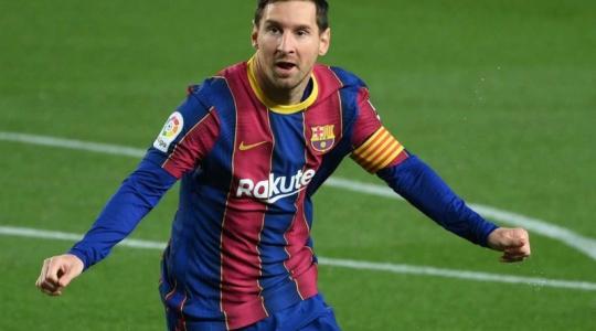 ما السياسية التي يتبعها لابورتا لإعادة "ميسي" لبرشلونة؟
